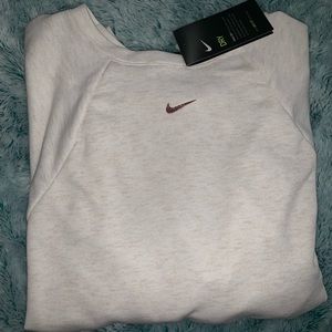 Nike crewneck
